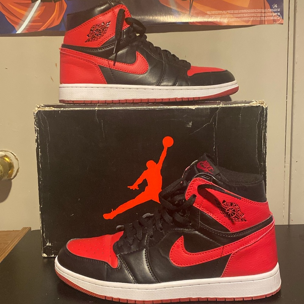 Air Jordan 1 Retro High OG Bred